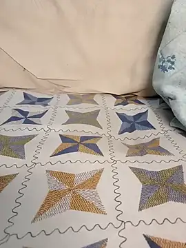 QSMTCNNT live sex cam