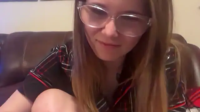 Riley_ray69's cam snapshot