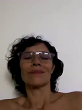 MireyaTorresGu live sex cam