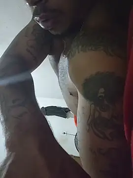 ykaromen live sex cam