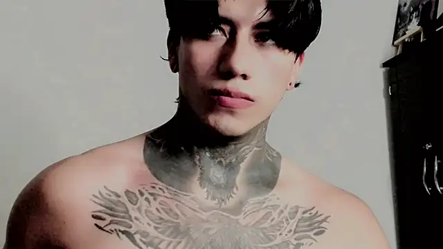 Alex_bdsmz live sex cam