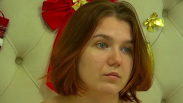 LessySmith's cam snapshot