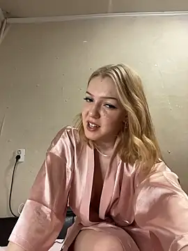 AlexandraXKitty's cam snapshot