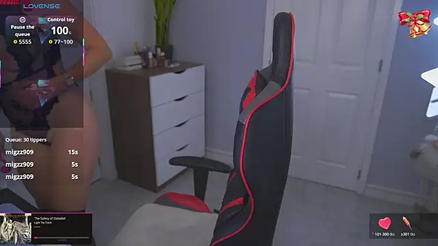 DanikaDillan's cam snapshot