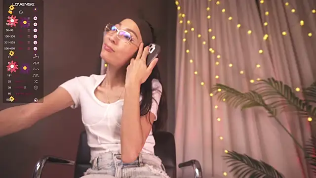 1reisatumi_'s cam snapshot