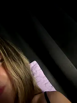 privsloirinha live sex cam