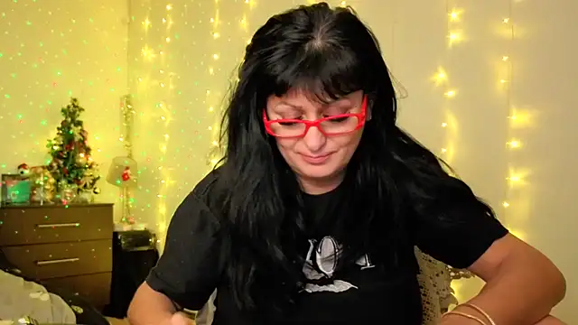 SexyAndBadGirl's cam snapshot