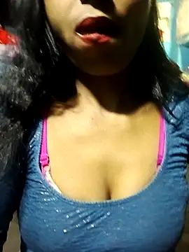 Kajal-Mehra's cam snapshot