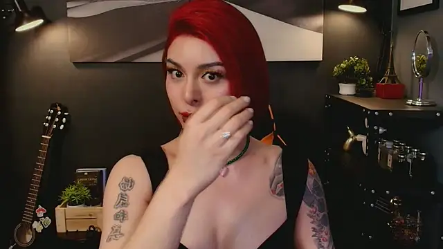 LetisiaRocks live sex cam