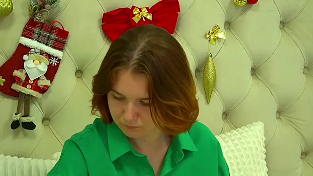 LessySmith's cam snapshot