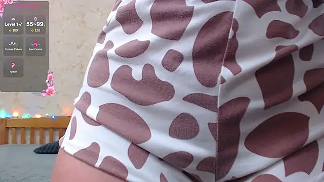 JuicyJess's cam snapshot