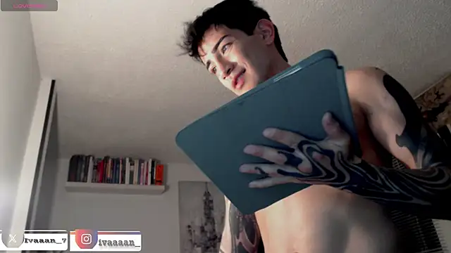 ivaaaan_ live sex cam