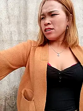 Melylyna's cam snapshot