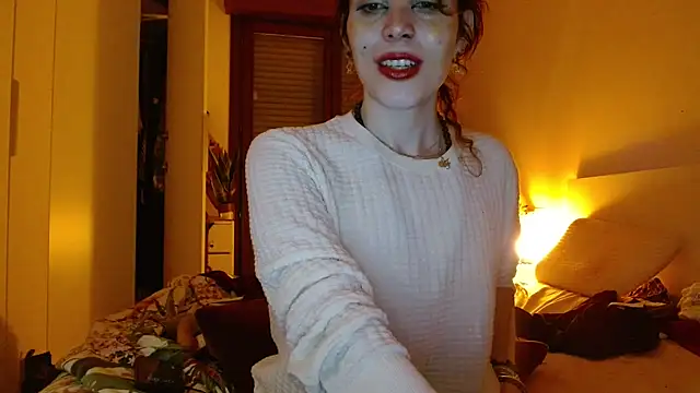 Regina_5's cam snapshot