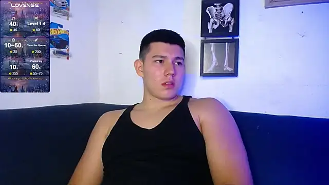 JamesCr_ live sex cam