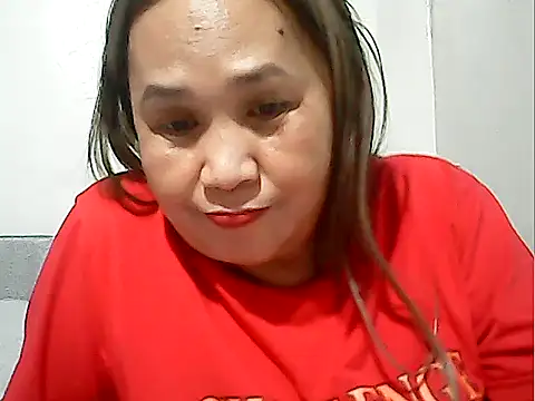 Lhadycarolyn live sex cam