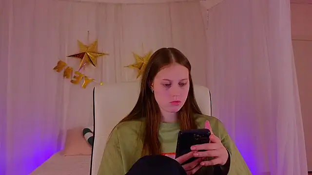 mo11y_kitten's cam snapshot