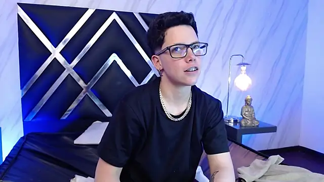 SpencerMontgomery live sex cam