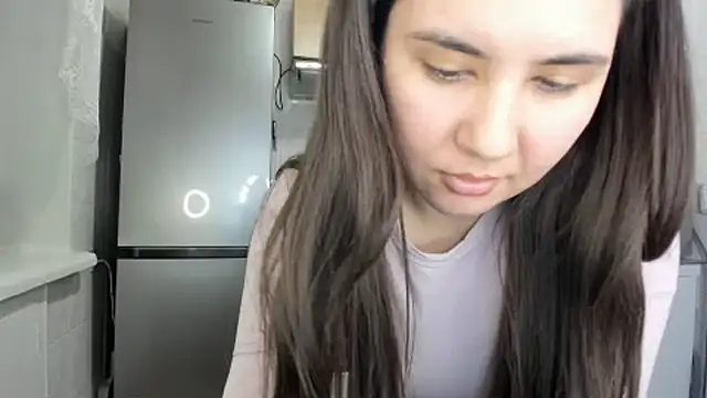 MiaMarrone live sex cam