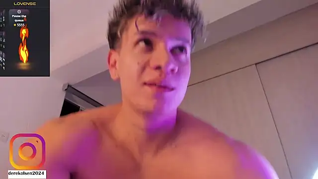 DerekOlsen's cam snapshot