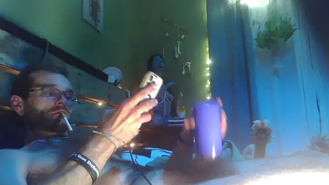 hungspundick1's cam snapshot