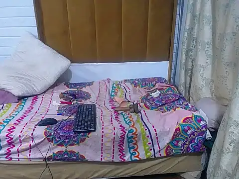 slendercupid's cam snapshot