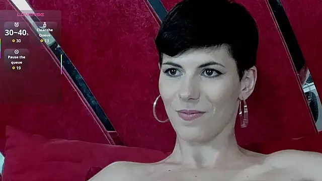 Roxxy_Rouge's cam snapshot