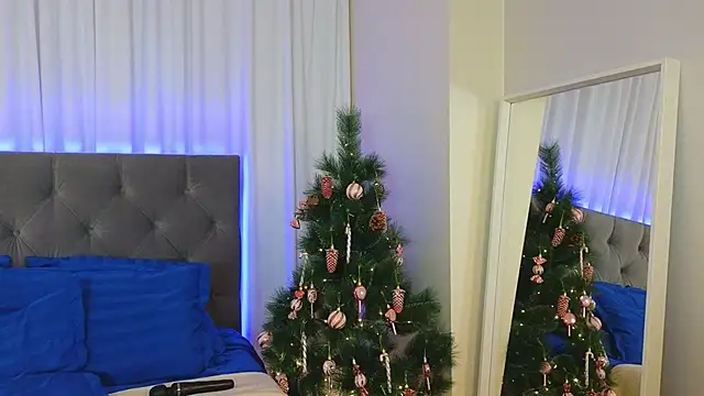 Ariana_Petite's cam snapshot