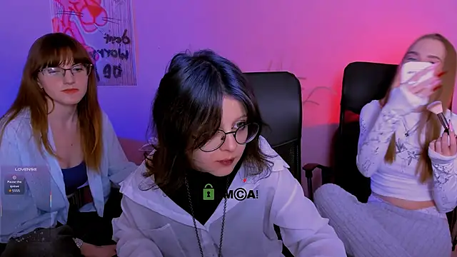 doll_vey's cam snapshot