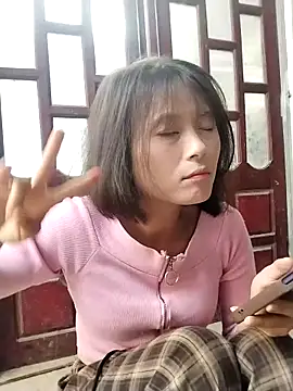 linda_bae00's cam snapshot