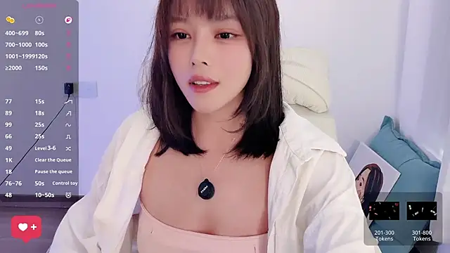 peachy_kiss's cam snapshot