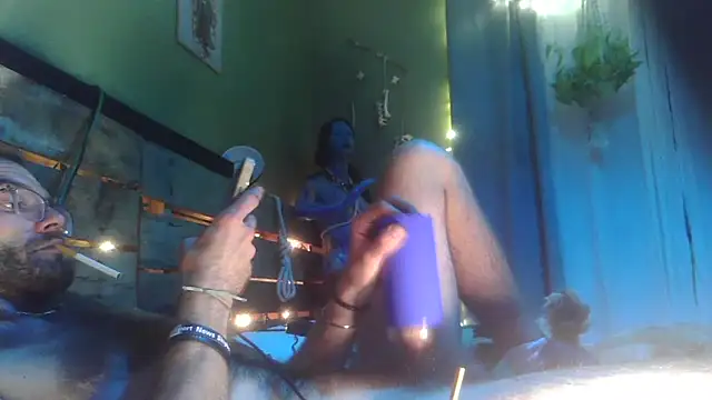 hungspundick1's cam snapshot