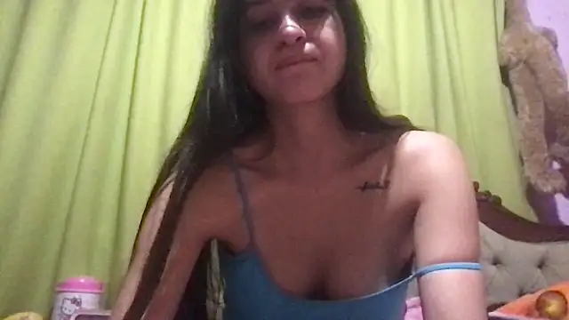 miia_rose_ live sex cam