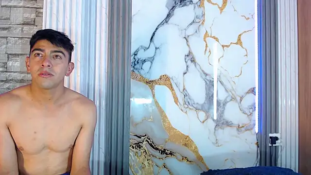 mildre_turen live sex cam