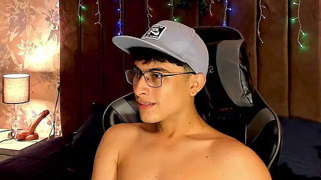 Aaron_Eze's cam snapshot