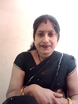 Rayal_bhabi's cam snapshot