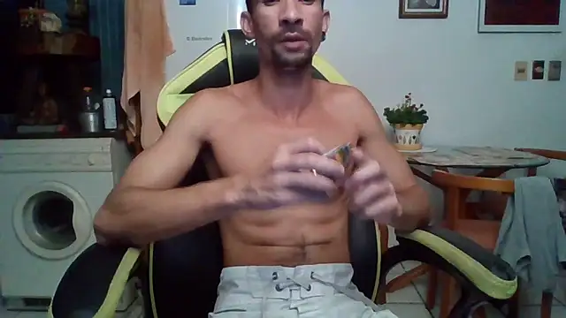 Mdbisc8 live sex cam