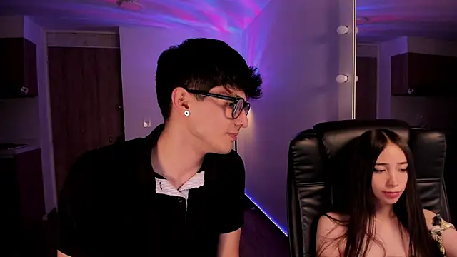 Mikeyvioleta_ live sex cam