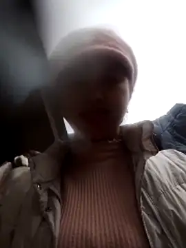 TRIEUTRIEU20's cam snapshot