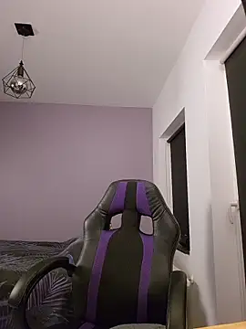 MiaRides19's cam snapshot