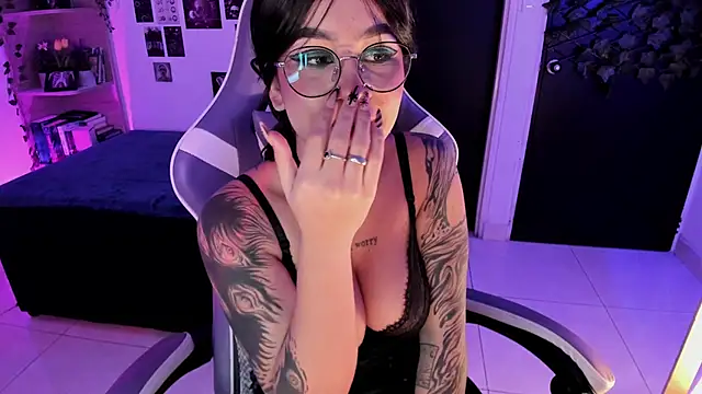 Liz_rogers_x's cam snapshot