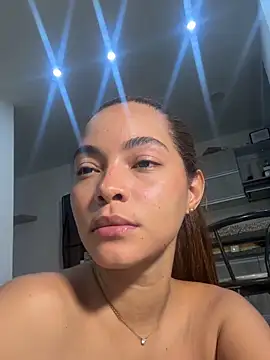 AkiraY10's cam snapshot