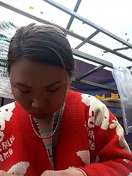 may-squirl's cam snapshot