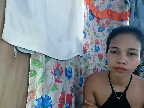 PinaySkinnyGirl's cam snapshot