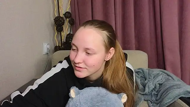 BibiStapler's cam snapshot