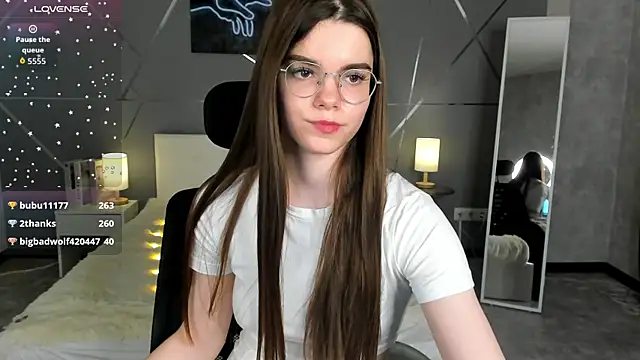 miss__evelyne's cam snapshot