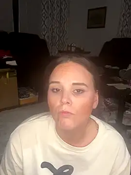 TrendySunrise62's cam snapshot