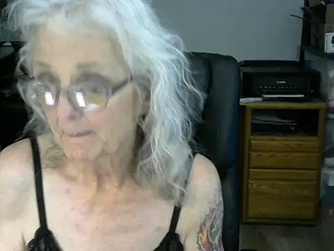 JoleneDelacroix's cam snapshot