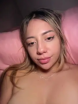 MissCat_'s cam snapshot