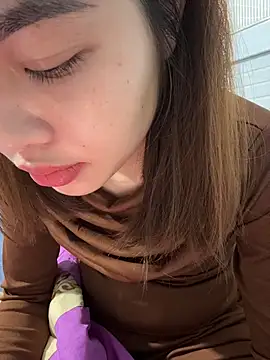 lonelygirl_k2's cam snapshot